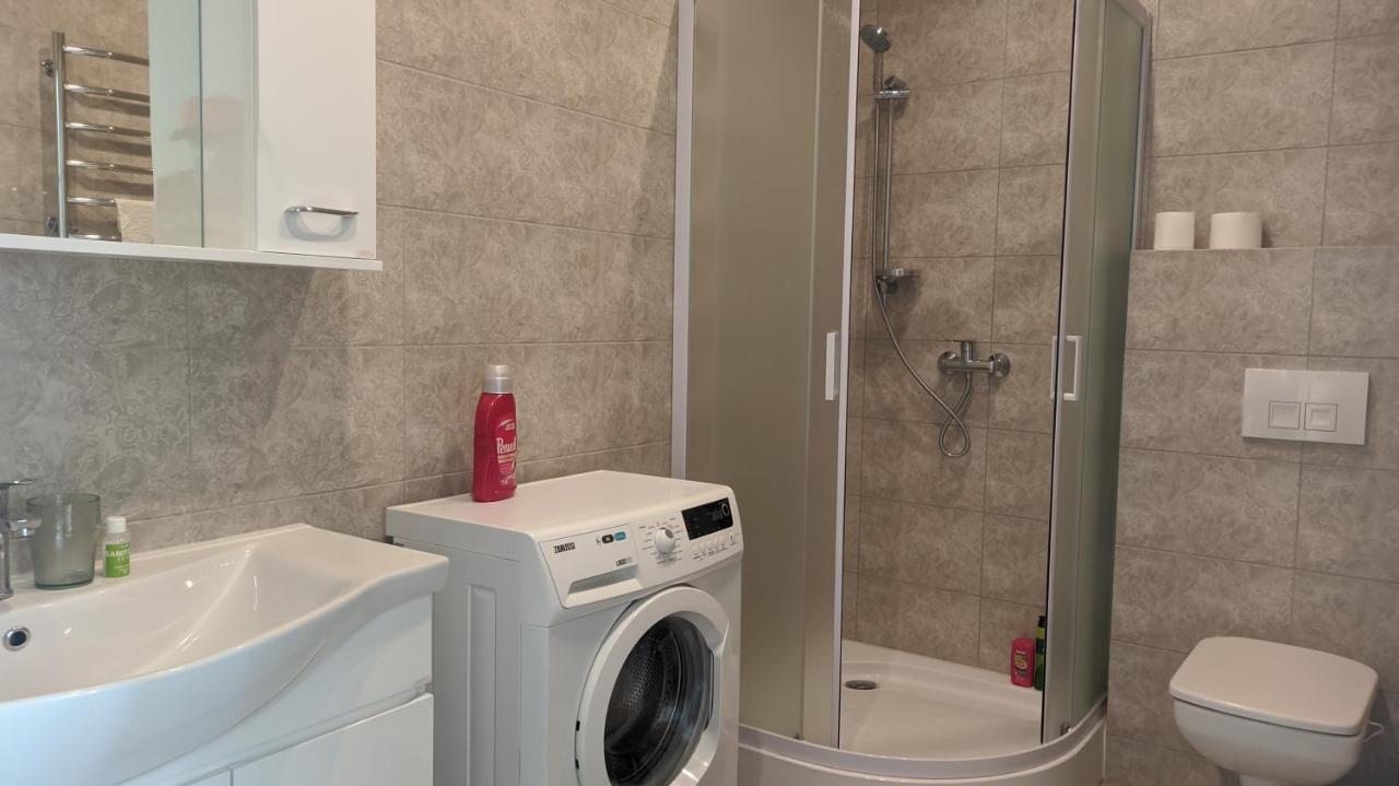 オデッサКвартира Кадорр Бассейная Apt Odeassa Basseinayaアパートメント エクステリア 写真
